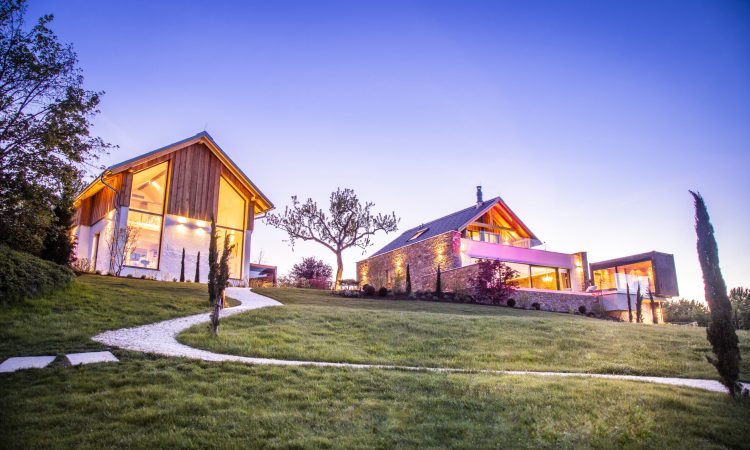 chalet-polarfuchs-und-premium-chalet-steppenfuchs_51418463692_o